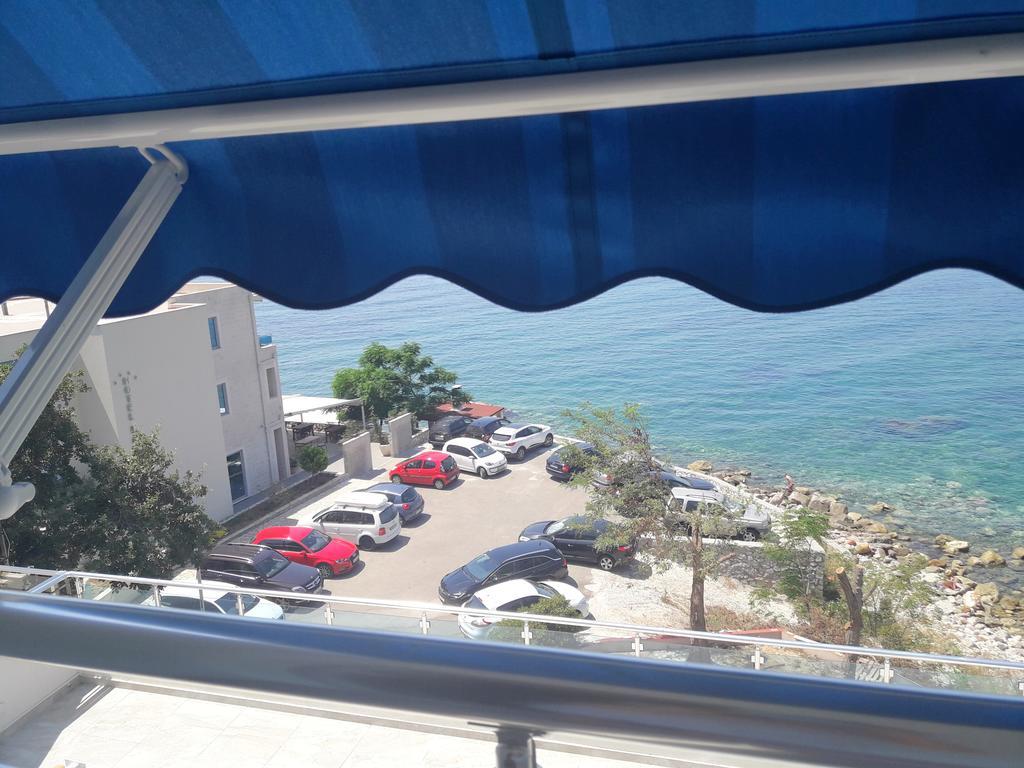 Two Palms Apartment Sutomore Buitenkant foto