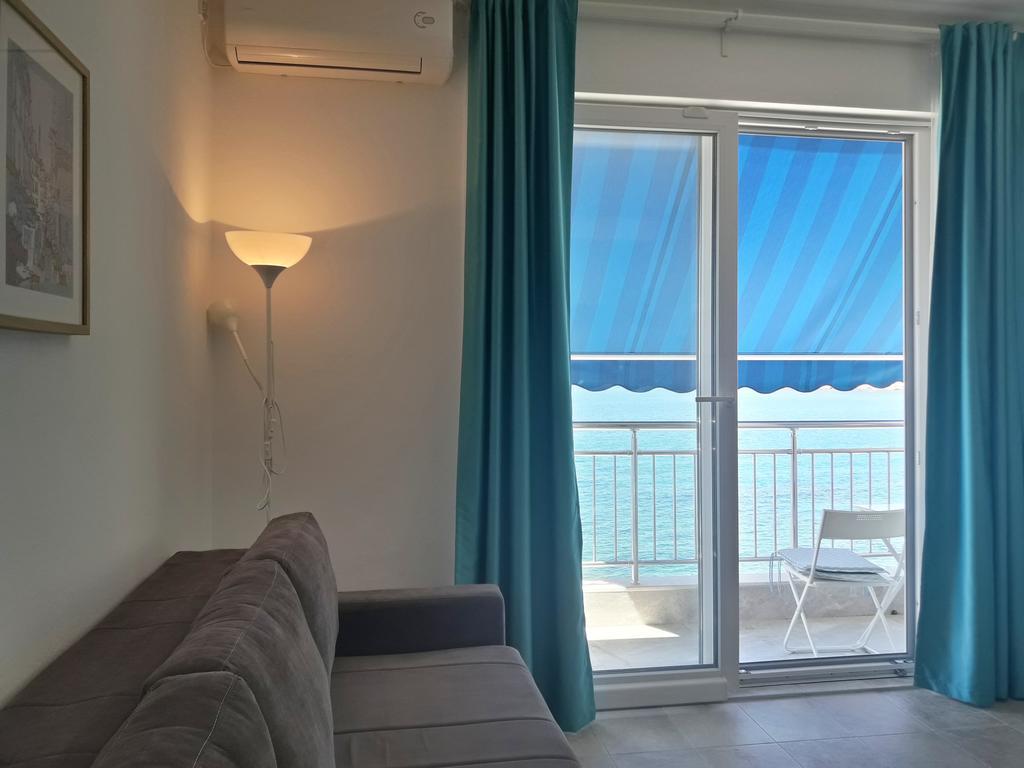 Two Palms Apartment Sutomore Buitenkant foto